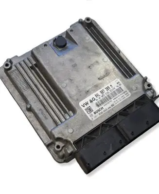 Skoda Superb B8 (3V) Engine control unit/module 04L907309M 0281030462