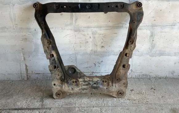 Renault Koleos I Front subframe