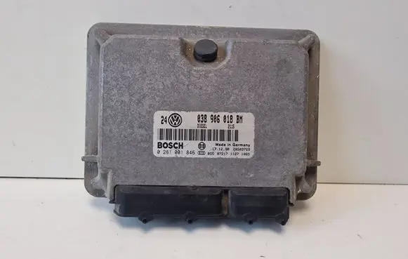 Volkswagen Golf IV Engine control unit/module 038906018BM