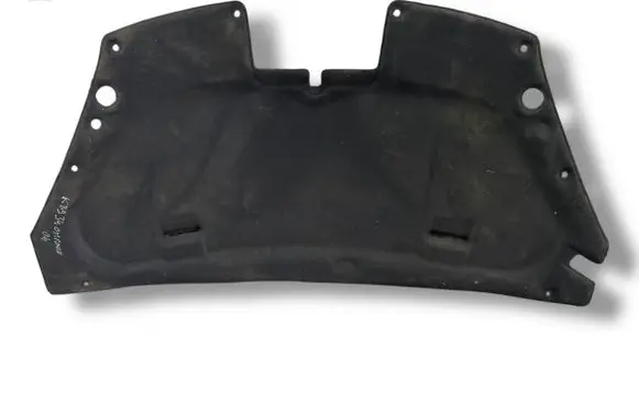 Engine bonnet/hood sound/heat insulation
