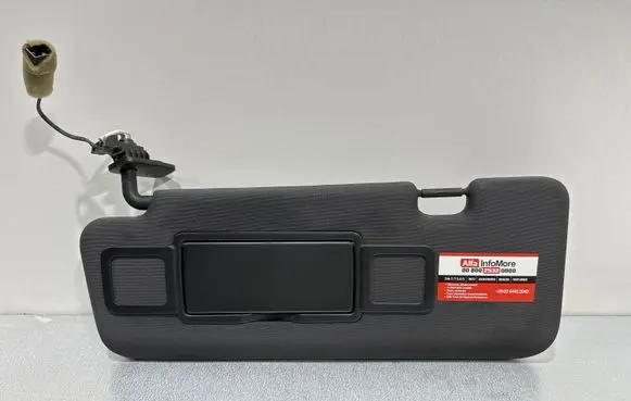 Alfa Romeo Stelvio Sun visor