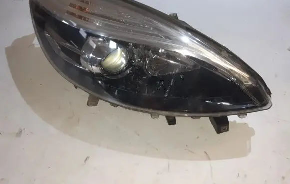 Renault Scenic III - Grand scenic III Headlight/headlamp 260108453R