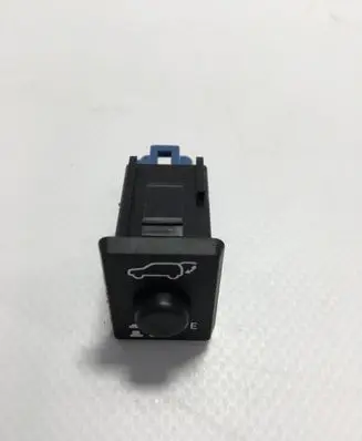 Mitsubishi Outlander Tailgate opening switch 15A257