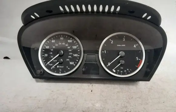 BMW 5 E60 E61 Speedometer (instrument cluster) 62116945634