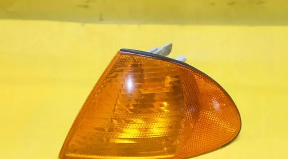 Front indicator light
