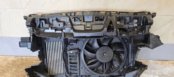 Peugeot 5008 Radiator set 
