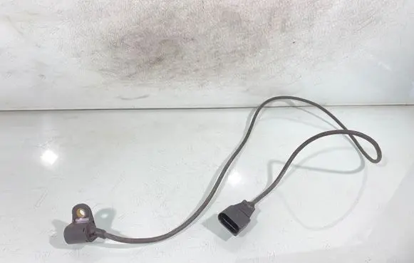 Audi A4 S4 B7 8E 8H Camshaft position sensor 038906433a