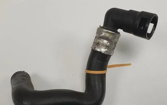 Jaguar S-Type Engine coolant pipe/hose XW4H18N345AD
