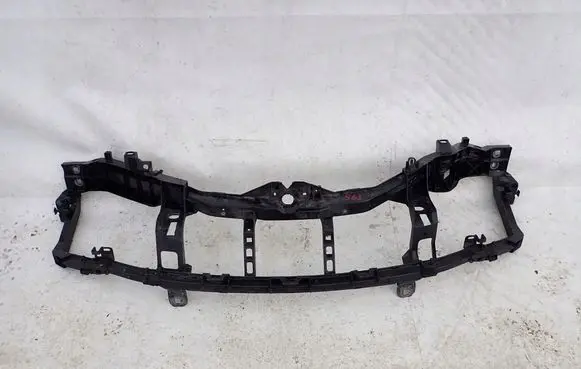 Ford Kuga I Front bumper mounting bracket 8V418B041A