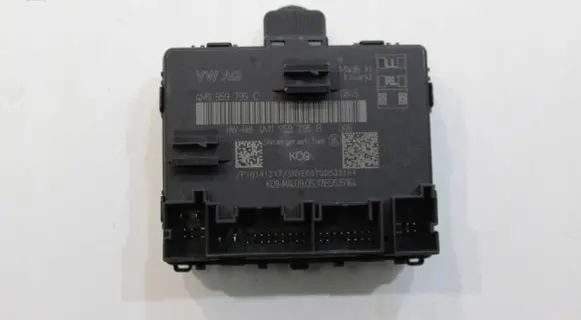 Volkswagen Touareg III Door control unit/module 4M1959795C