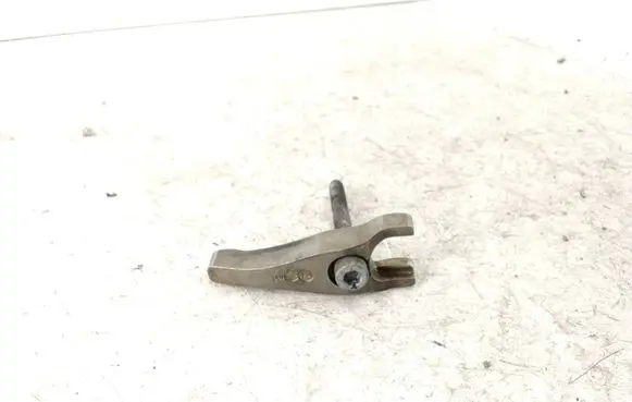 Ford Kuga II Fuel Injector clamp holder 9M5Q9E568AB