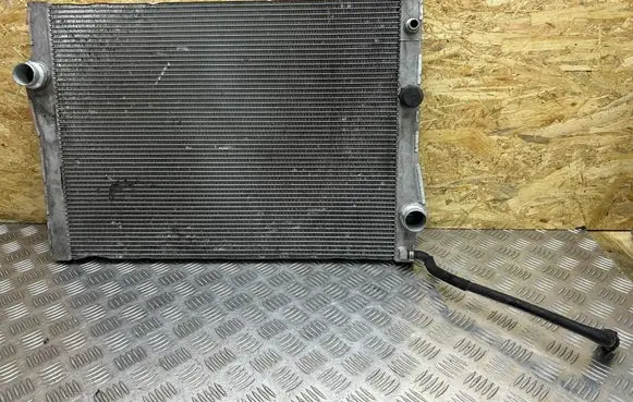 BMW X5 F15 Coolant radiator 7807624
