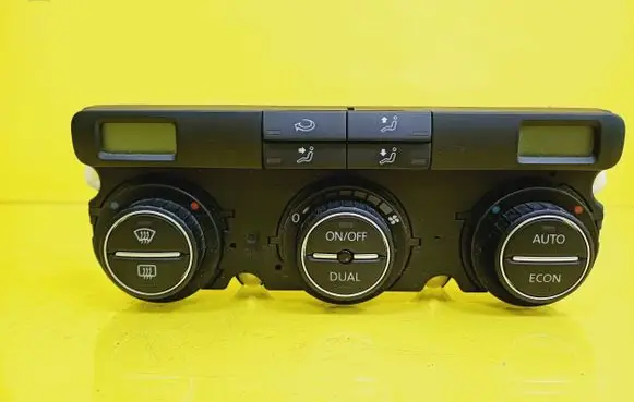 Volkswagen PASSAT B6 Climate control unit