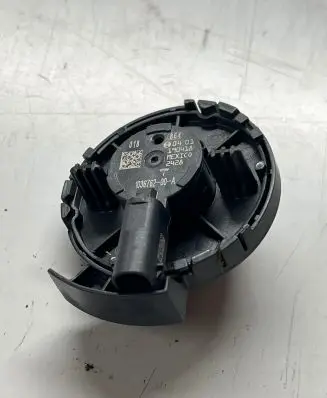 Tesla Model S Airbag deployment crash/impact sensor 103676200A 190418 E0H01