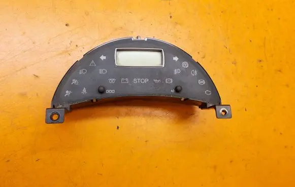 Peugeot 807 Tachometer 503001060103