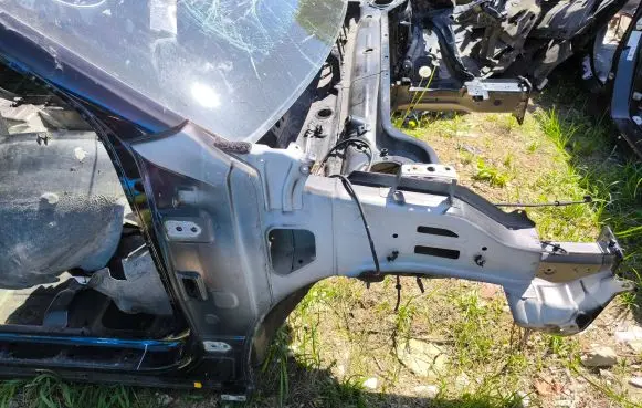 KIA Niro Front quarter panel 