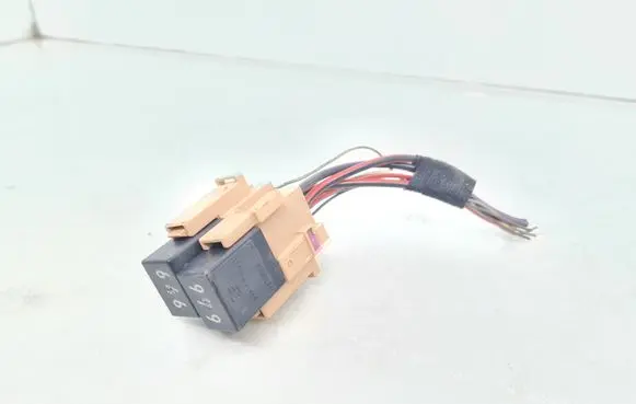 Audi A1 Other relay 4H0937529 4H0951253C 646
