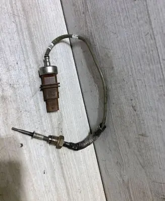 Audi Q3 F3 Exhaust gas temperature sensor 06K919529K