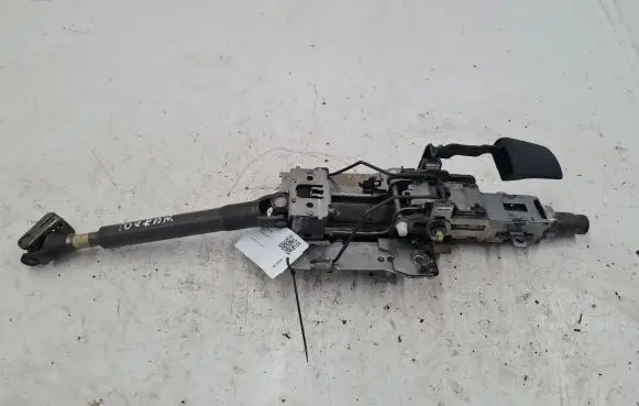 Volkswagen Touran I Steering wheel axle