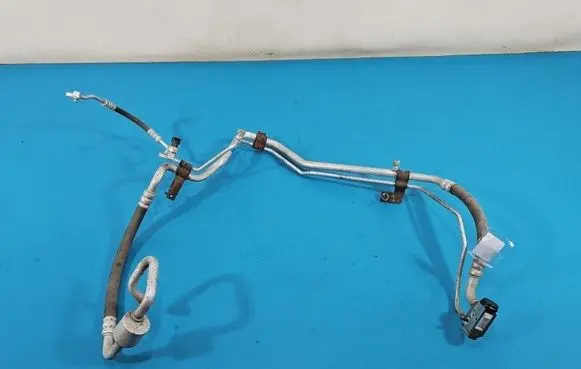 KIA Sportage Air conditioning (A/C) pipe/hose 977753U700 IMPRK1539584