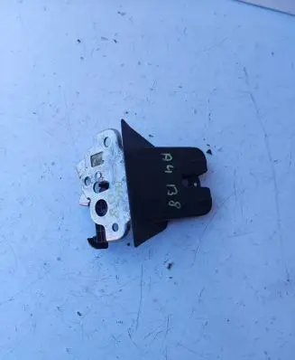 Audi A4 S4 B8 8K Tailgate/trunk/boot lock/catch/latch 8K9827505 134108