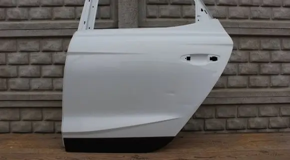Seat Arona Rear door 6F9833311B