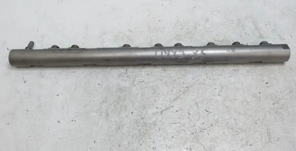 BMW X5 E70 Fuel main line pipe 102030511282