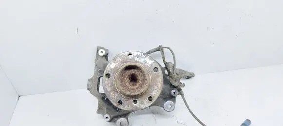 BMW 5 E60 E61 Front wheel hub 6760953