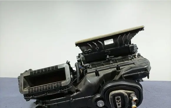 Interior heater climate box assembly
