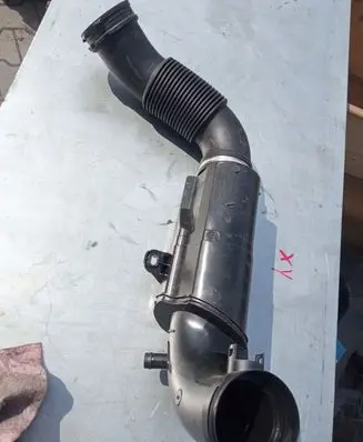 BMW X2 F39 Air intake duct part 8693166