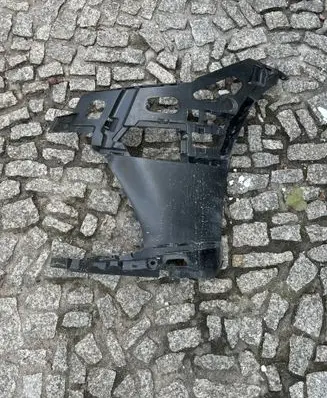 Mercedes-Benz S W223 Front bumper mounting bracket A2238856304