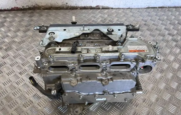 Toyota Mirai Voltage converter inverter G927062010