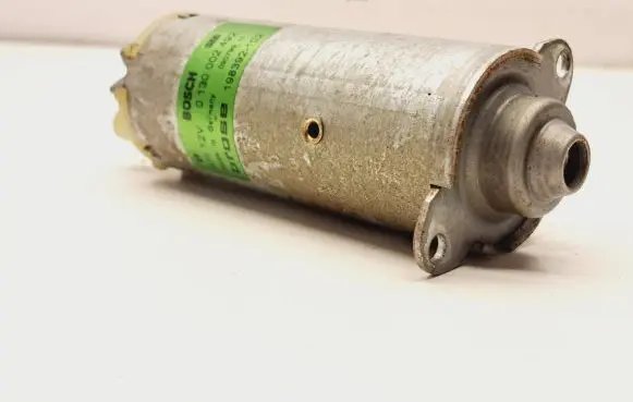 Volvo S80 Seat adjustment motor 0130002492 198392102 090799N