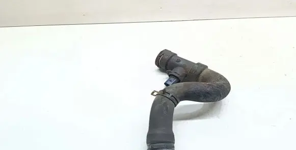 Volkswagen PASSAT B5.5 Engine coolant pipe/hose 8D0121049A
