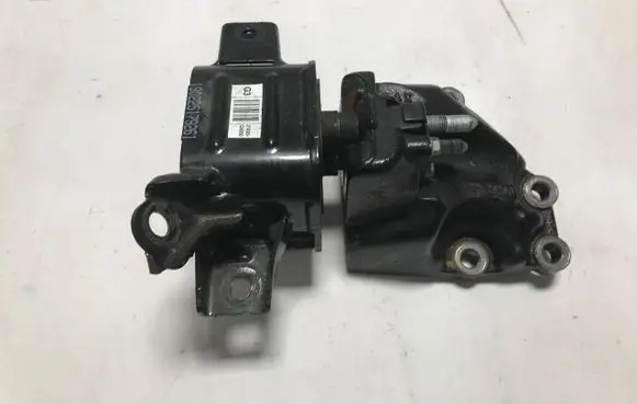 KIA Ceed Engine mount vacuum valve 21830-G4000