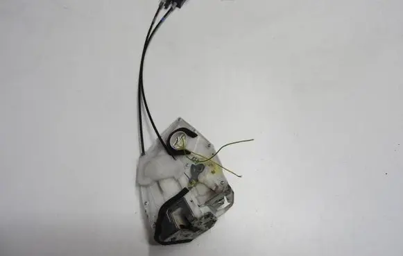 Suzuki SX4 Rear door lock 82302-79J10