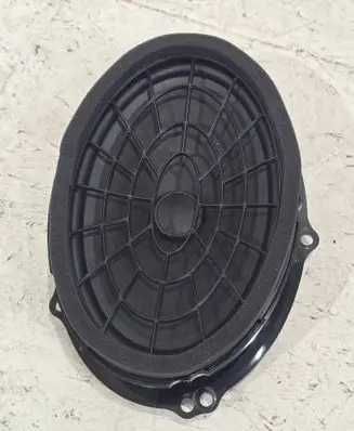 Bentley Continental Subwoofer speaker 3SA035411G