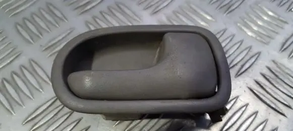 Mazda 626 Front door interior handle dh221
