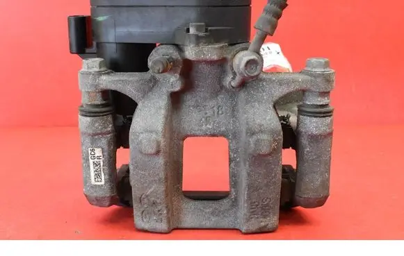 KIA EV6 Rear brake caliper T158237700