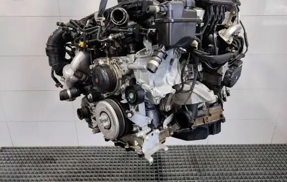 Mercedes-Benz SLK R172 Engine 651980AOP1414 651980 651.980