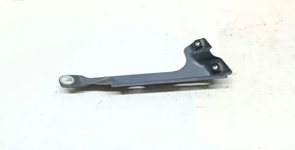 BMW 2 F46 Fender mounting bracket 7297201
