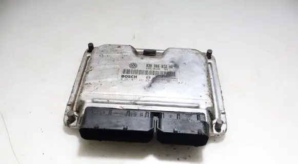 Skoda Fabia Mk1 (6Y) Engine control unit/module ECU 0281011321