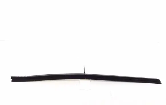 Renault Kadjar Front door trim bar 