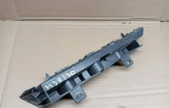Citroen C5 Front bumper mounting bracket 9681058980 2001500