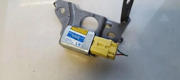 Toyota RAV 4 (XA20) Airbag deployment crash/impact sensor 8983442020 89834-42020