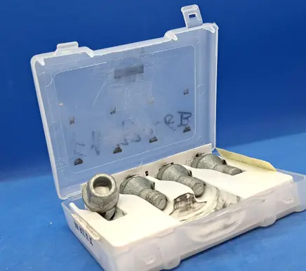Renault Clio IV Nuts/bolts 