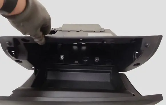 Volvo V40 Glove box set 1284503