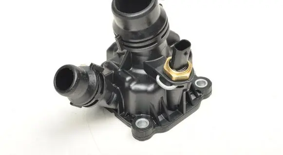 Volvo XC40 Thermostat housing 32441375