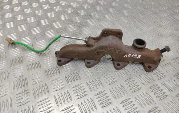 Nissan Juke I F15 Exhaust manifold