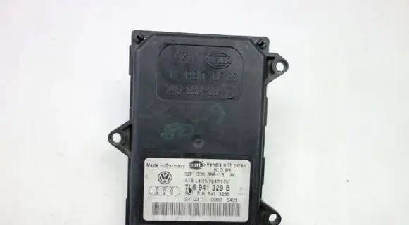 Volkswagen PASSAT B7 Xenon control unit/module 7L0941329B